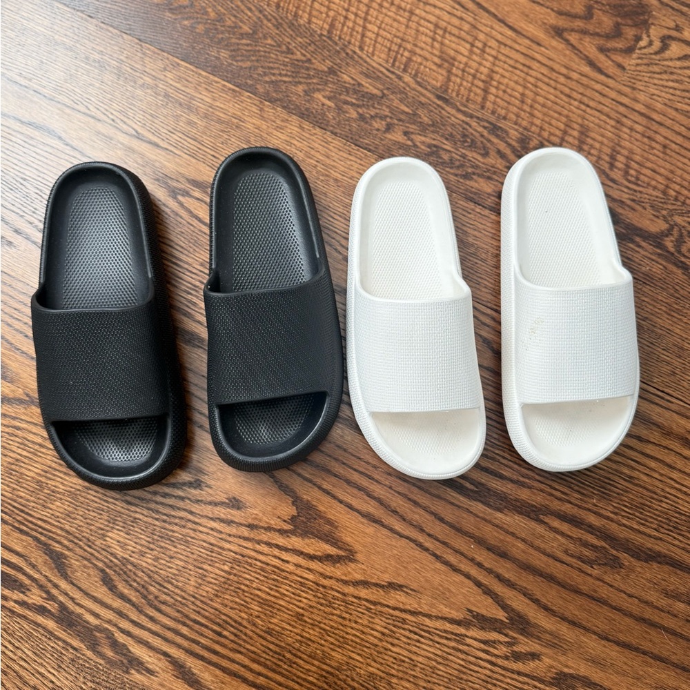 2 pair Pillow slides slip on sandals shoes new black 40 41 white 40  11.25” 10